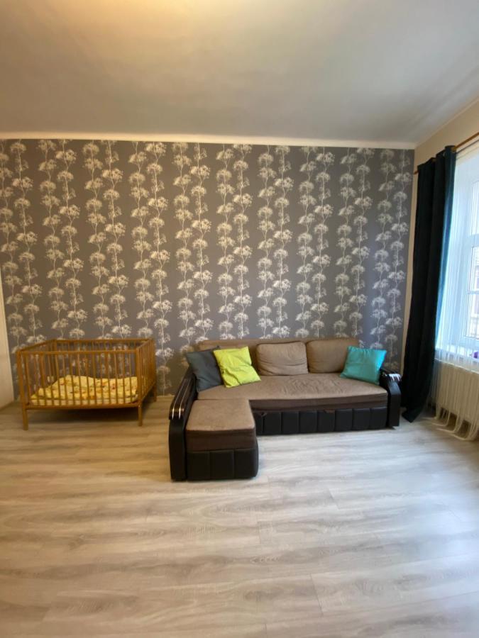 2 Bedroom Apartment On Tomashivskogo Street 7 Лвив Екстериор снимка